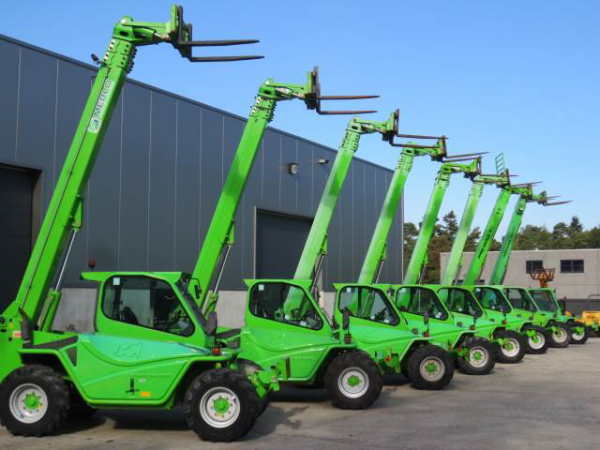 Логотип компании Телескопические погрузчики Telehandler